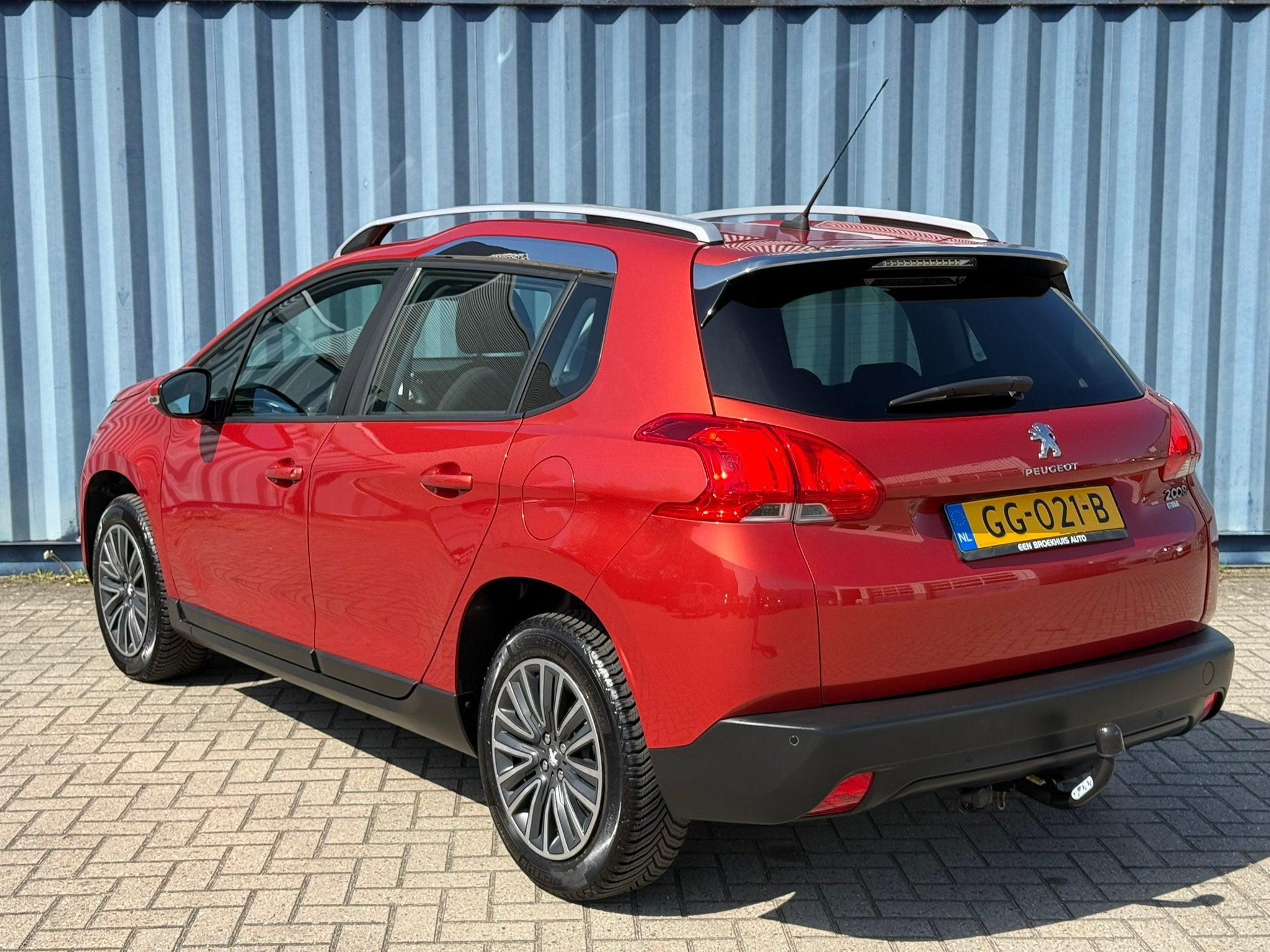 Peugeot 2008 Active, Auto's, 450 kg, 1199 cc, 770 kg, 23 km/l