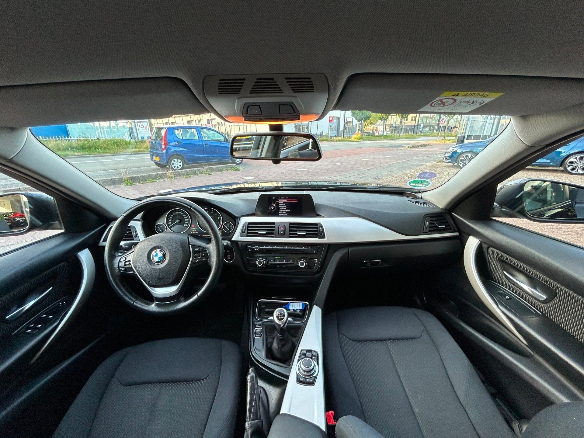 BMW 3-serie 316i Business Clima|Cruise|NAVI|Vol Onderhouden, Auto's, 1360 kg, Gebruikt, Euro 6, 4 cilinders