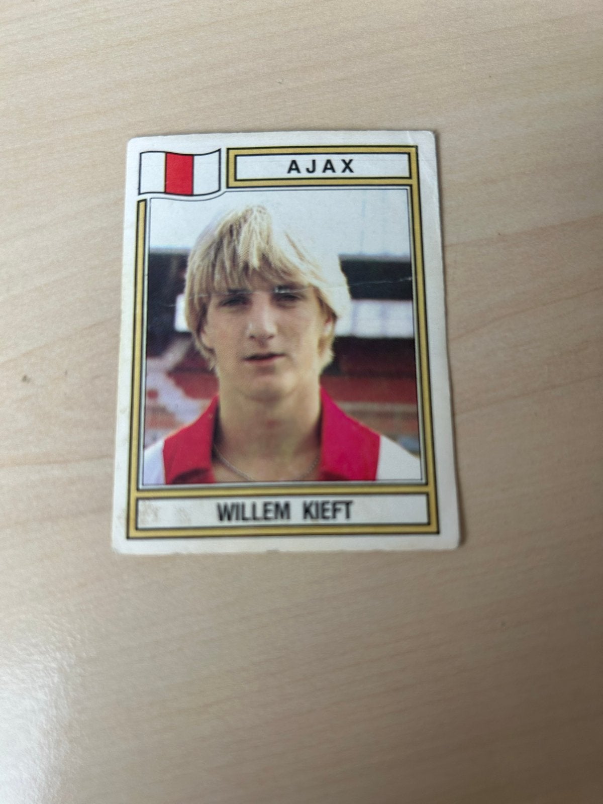 Willem Kieft Panini Voetbal 83 Plaatje Ajax, Ophalen of Verzenden, Zo goed als nieuw, Sticker
