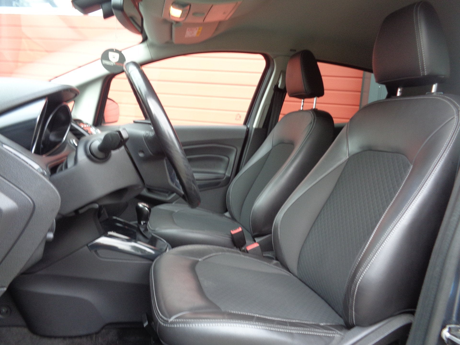 Ford EcoSport 1.0 EcoBoost Titanium 126PK Clima Cruise Navi, Auto's, Voorwielaandrijving, Gebruikt, Euro 6, Ecosport
