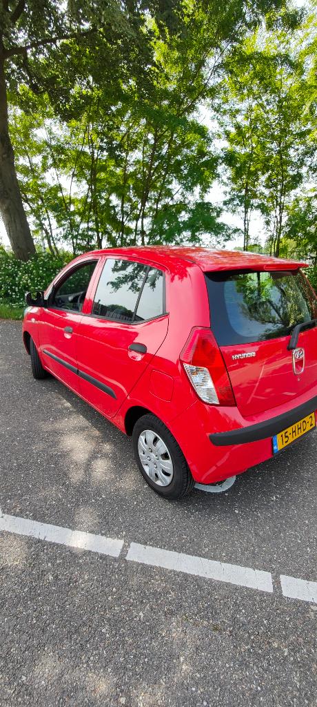 Hyundai i10 1.1 I 5DR 2008 Rood, Auto's, Voorwielaandrijving, 31 €/maand, 4 cilinders, 400 kg