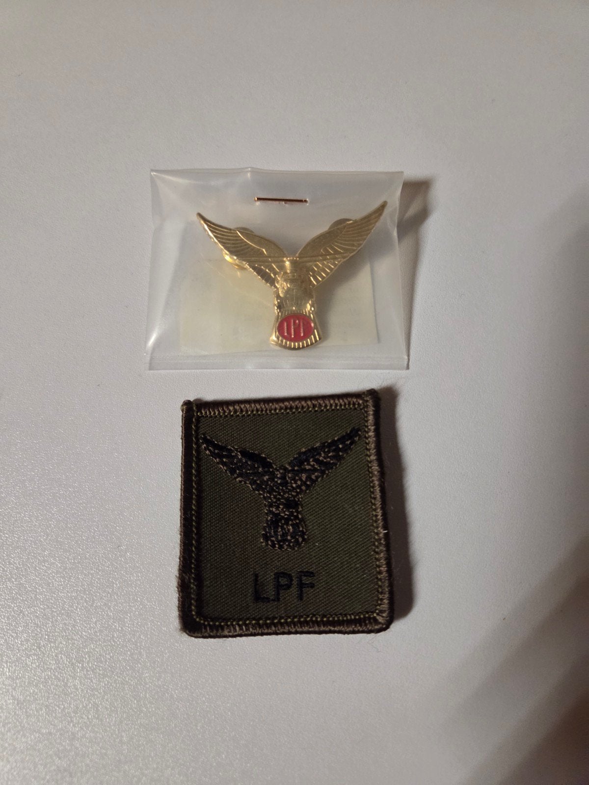 landing point finder insigne en embleem, Ophalen of Verzenden, Nederland, Embleem of Badge