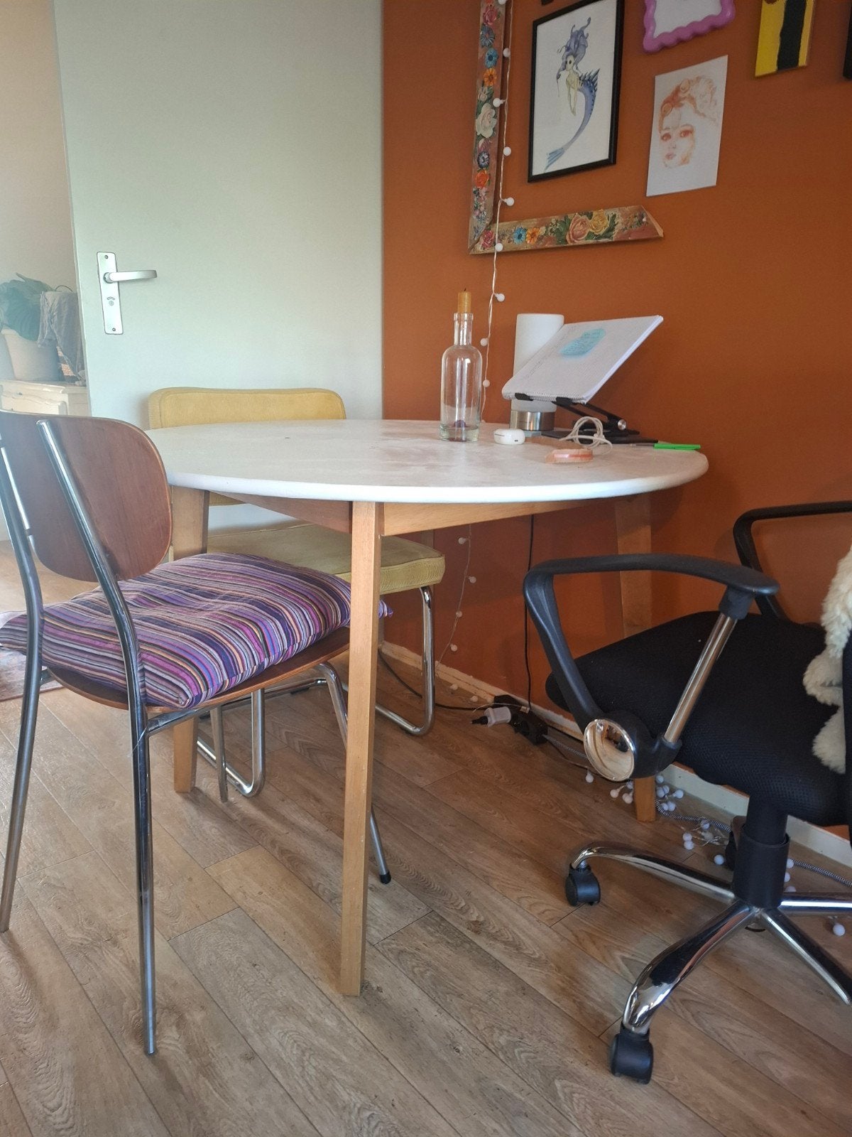 gratis houten ronde tafel, Huis en Inrichting, Ophalen of Verzenden