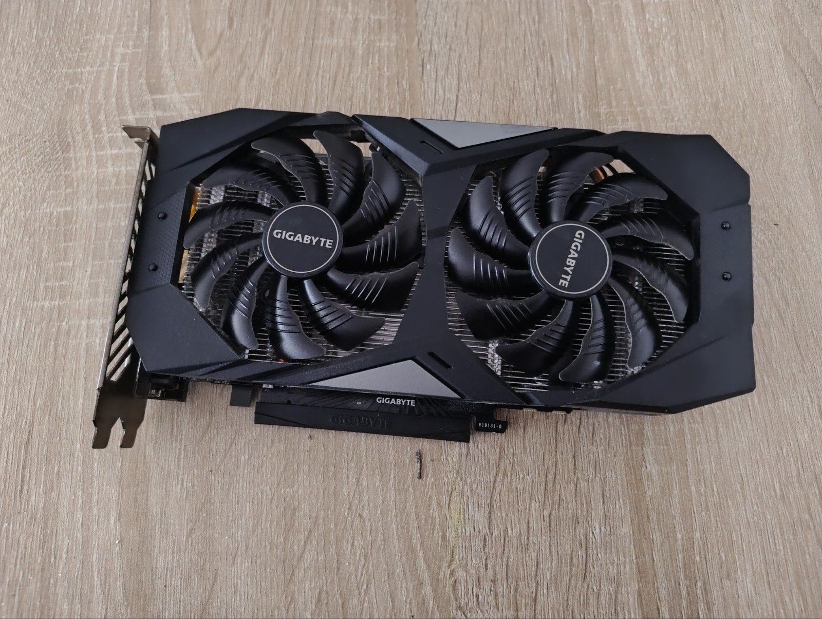 Gigabyte GeForce GTX 1650 Super, 4GB, Windforce OC, Computers en Software, Videokaarten, PCI-Express 3, HDMI, GDDR6, Ophalen of Verzenden