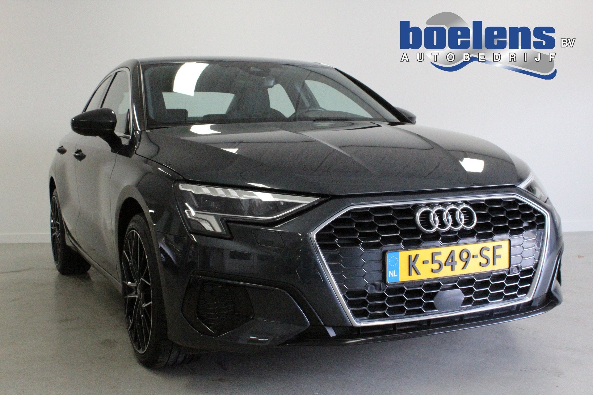 Audi A3 Limousine 30 TFSI Business edition | 18'LMV | CRUISE, Stof, Gebruikt, 23 km/l, Origineel Nederlands