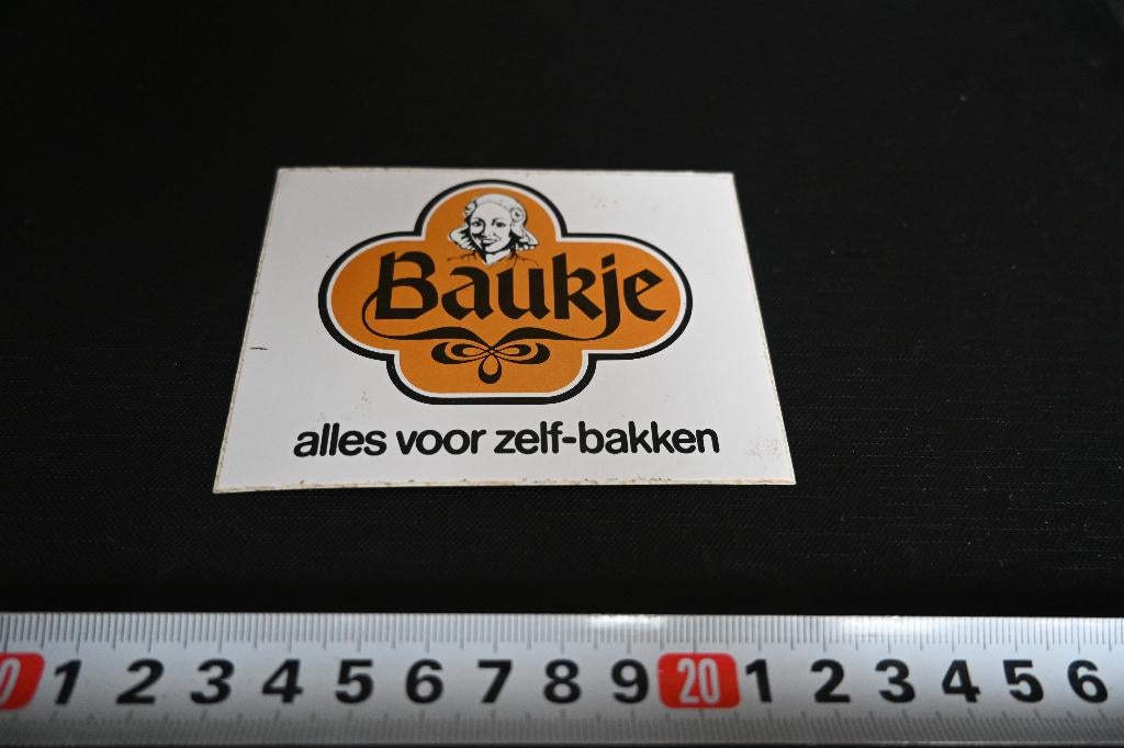 sticker BAUKJE alles voor zelf bakken, Ophalen, Zo goed als nieuw