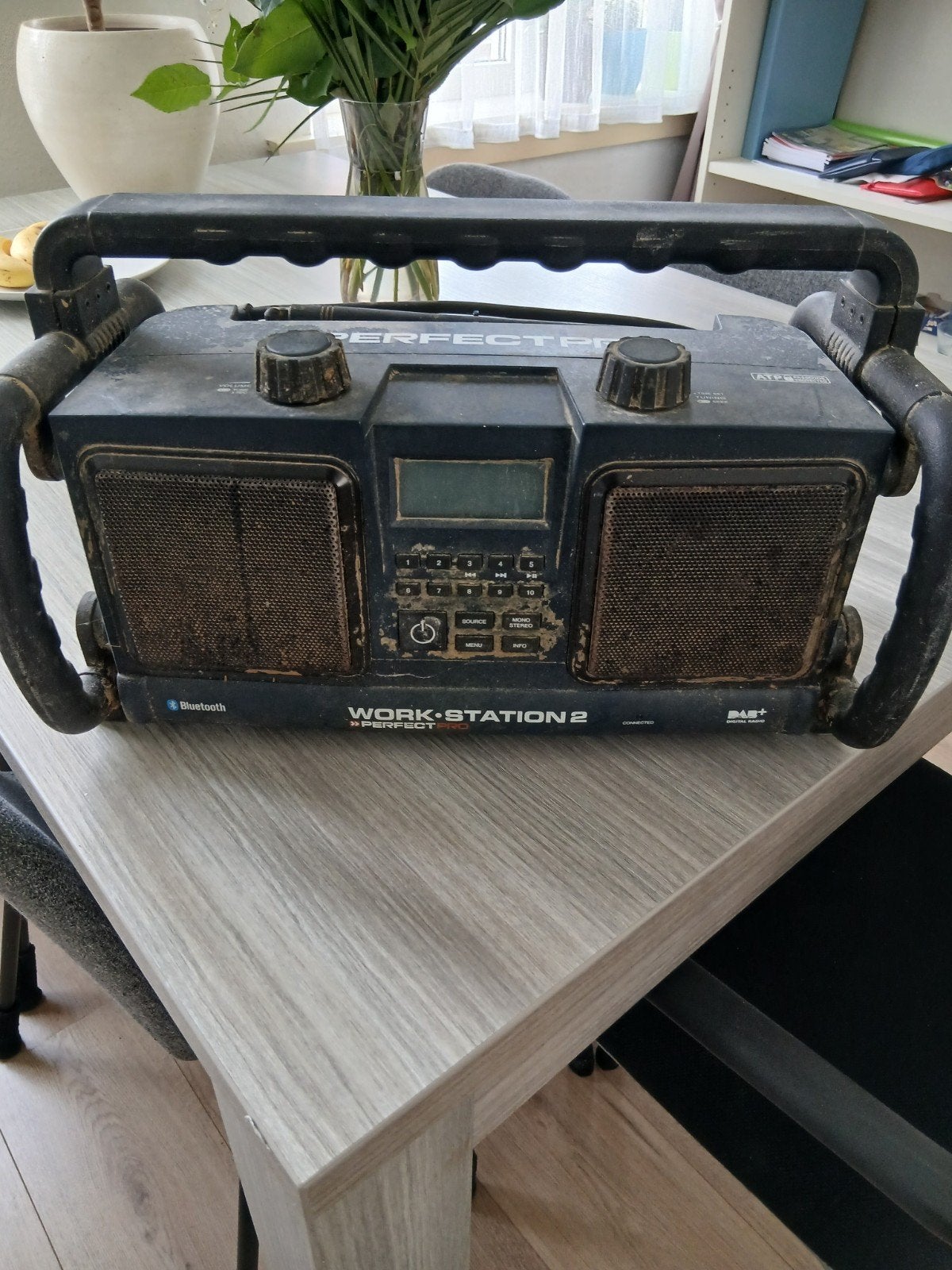 PerfectPro Workstation 2 Bouwradio met Bluetooth, Ophalen of Verzenden, Gebruikt, Bouwradio