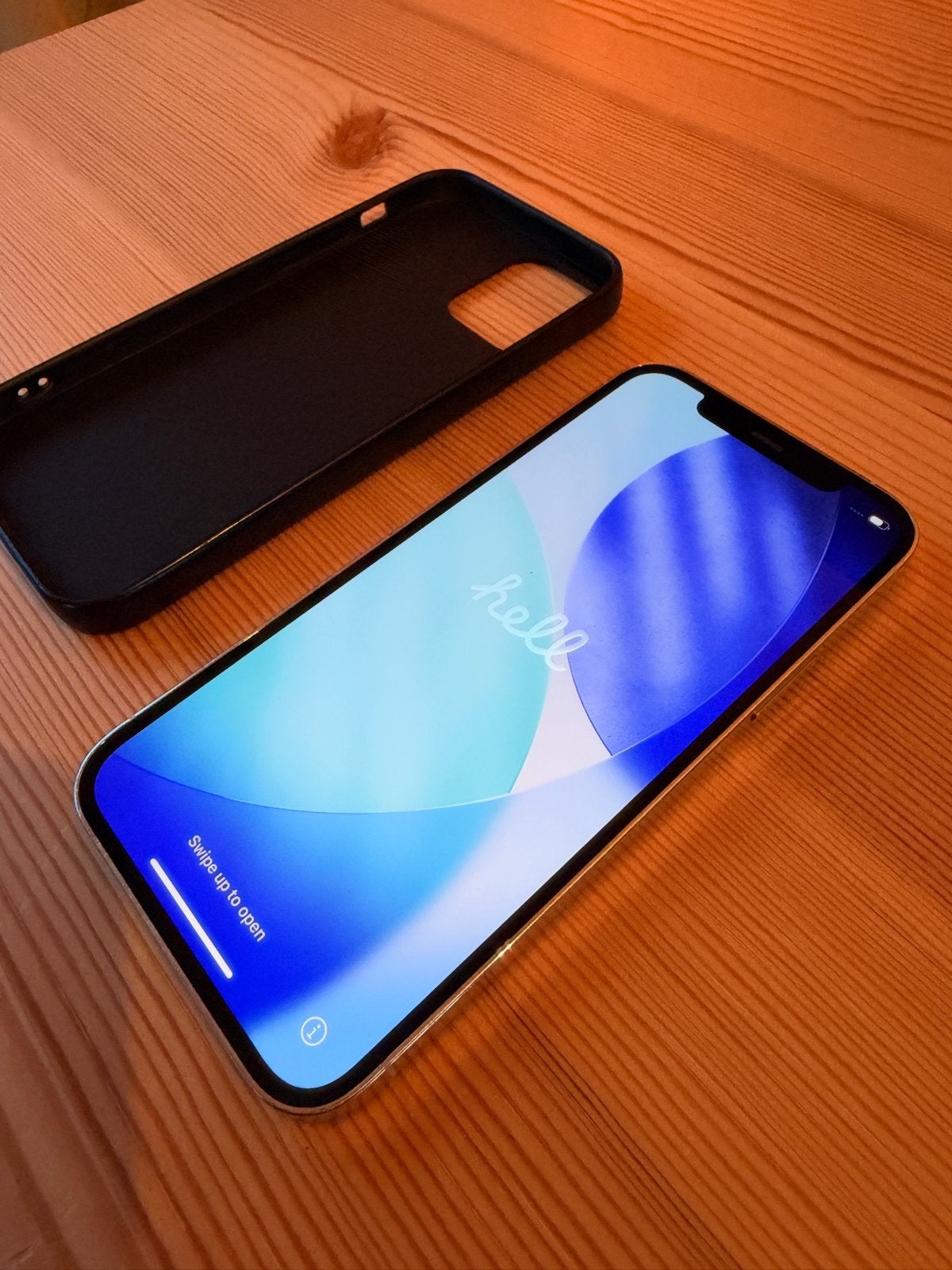 Apple iPhone 12 Pro 256GB Zilver/Wit met hoes, Gebruikt, IPhone 12 Pro, Zonder simlock, Zonder abonnement