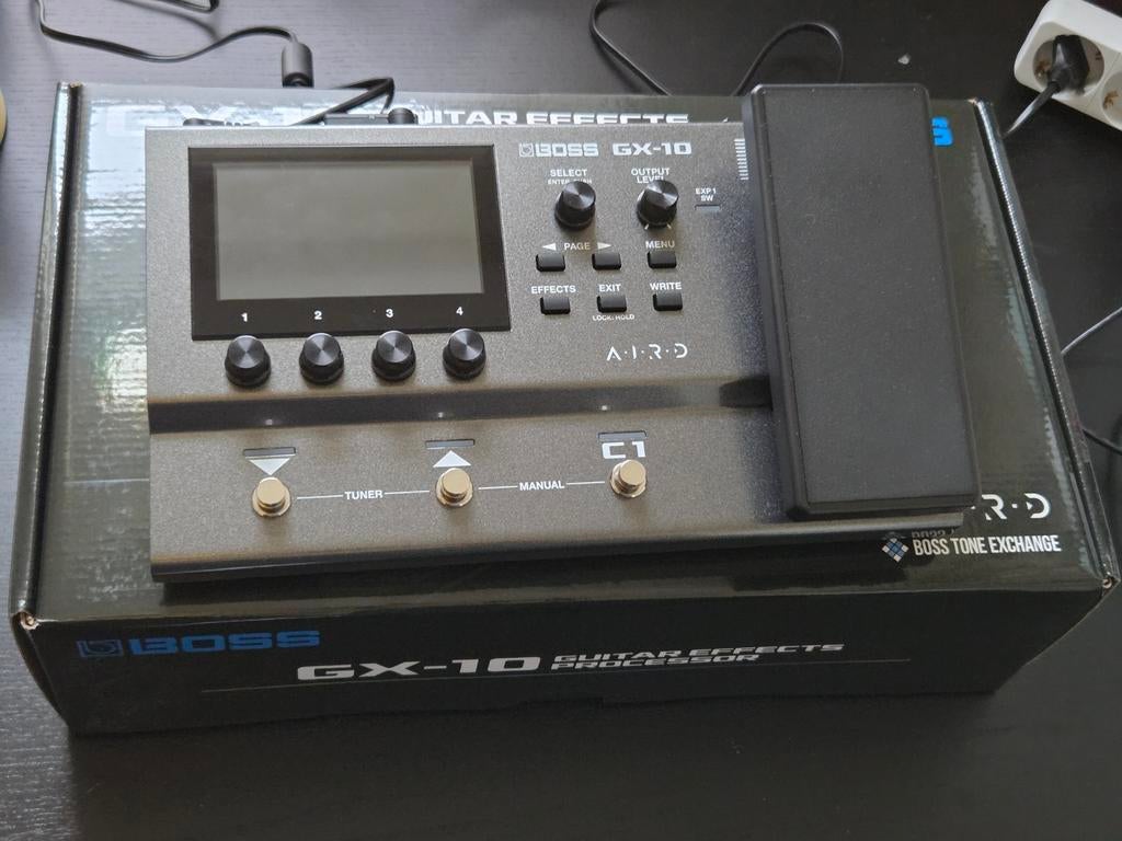 Boss GX-10 Multi Effects, Muziek en Instrumenten, Ophalen of Verzenden, Zo goed als nieuw