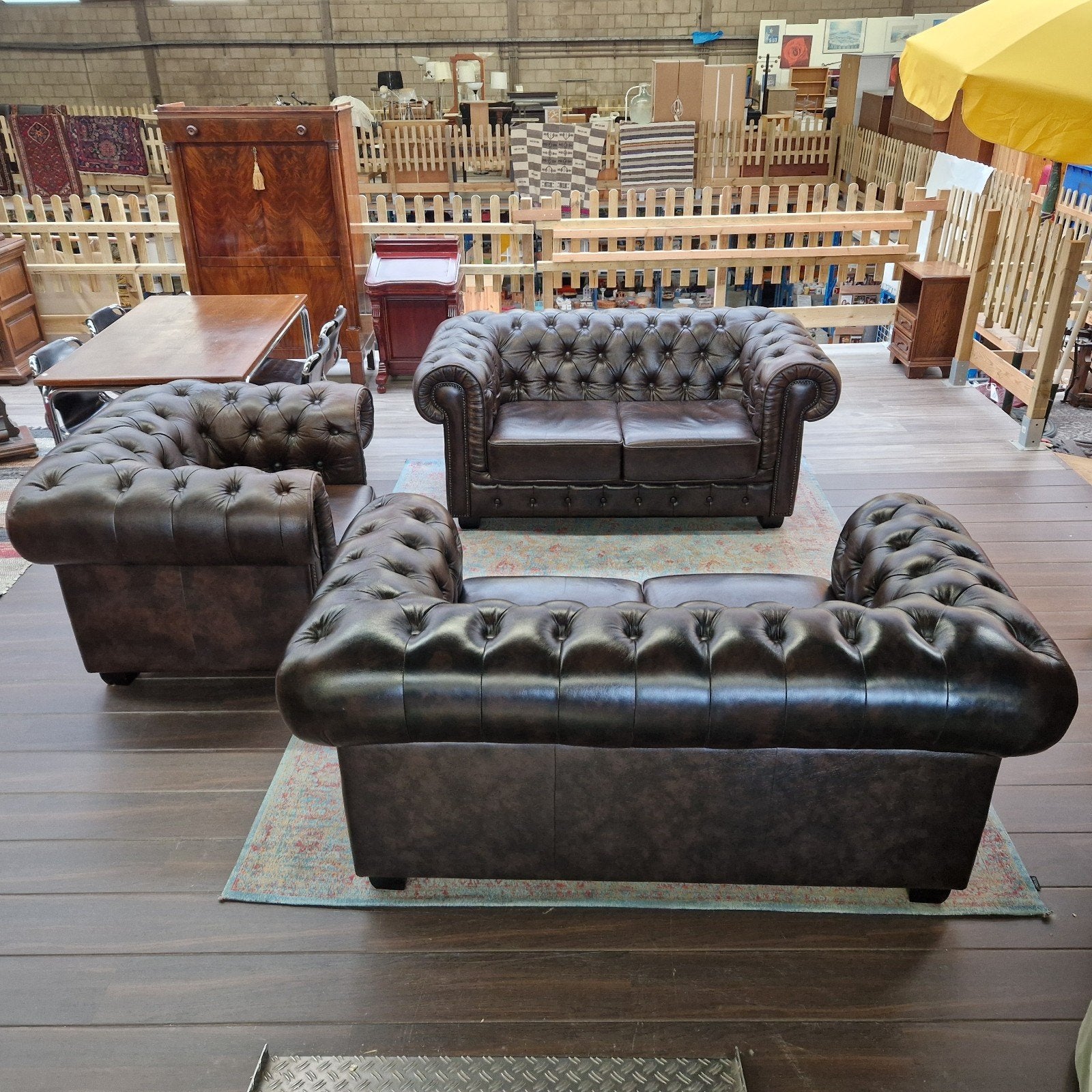 Chesterfield zithoek in bruin leer, Ophalen, Gebruikt, Leer, Onbekend