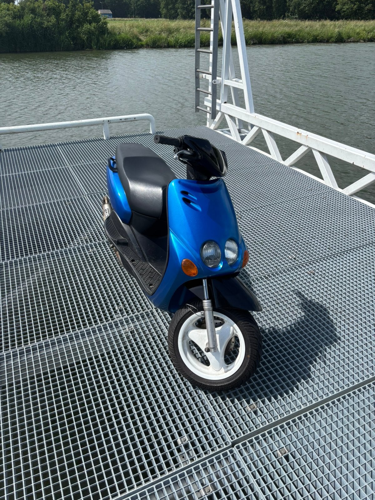 Yamaha neos dr70, Ophalen, Tweetakt, Maximaal 45 km/u, Zo goed als nieuw