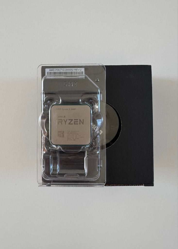 AMD Ryzen 5 3600 + stock cooler, Computers en Software, Processors, Ophalen of Verzenden, Zo goed als nieuw, 6-core, 3 tot 4 Ghz