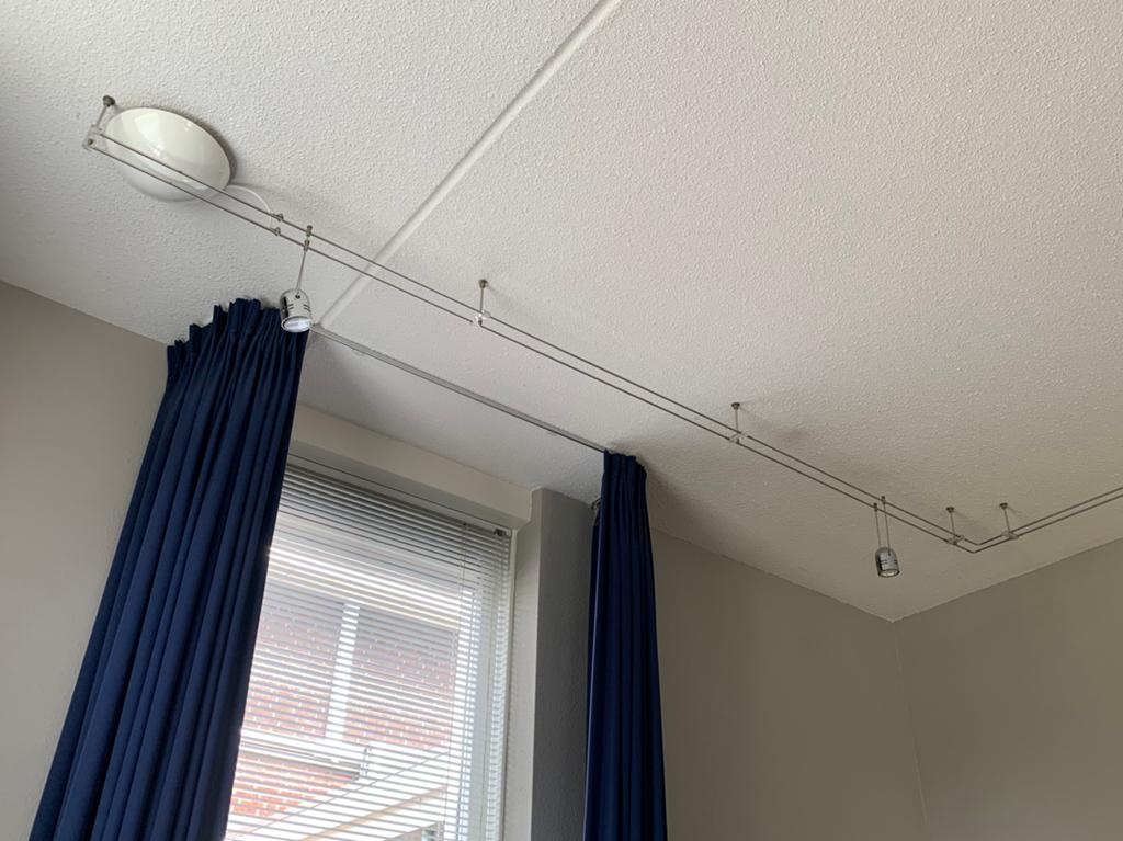 Verlichting rail met lampen, Ophalen