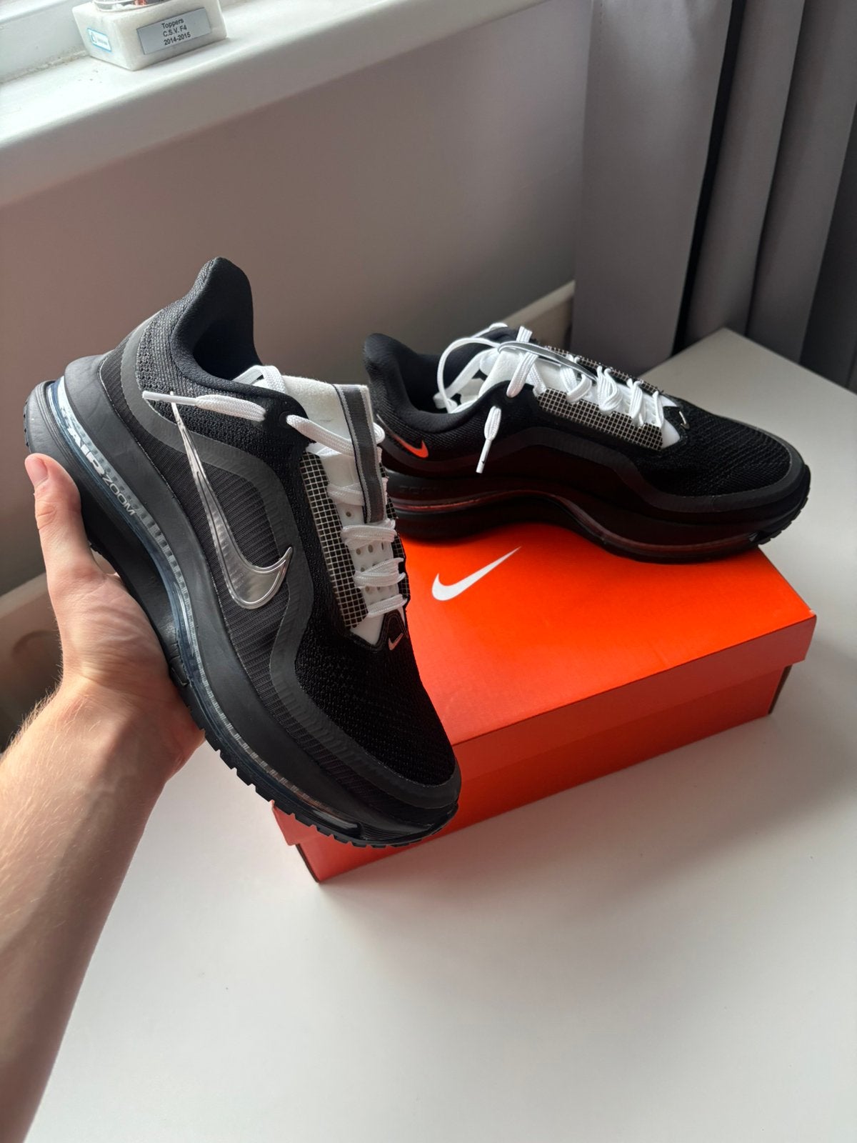 Nike Air Zoom Pegasus Premium Black / Metallic Silver, Zwart, Nieuw, Ophalen of Verzenden, Sneakers of Gympen