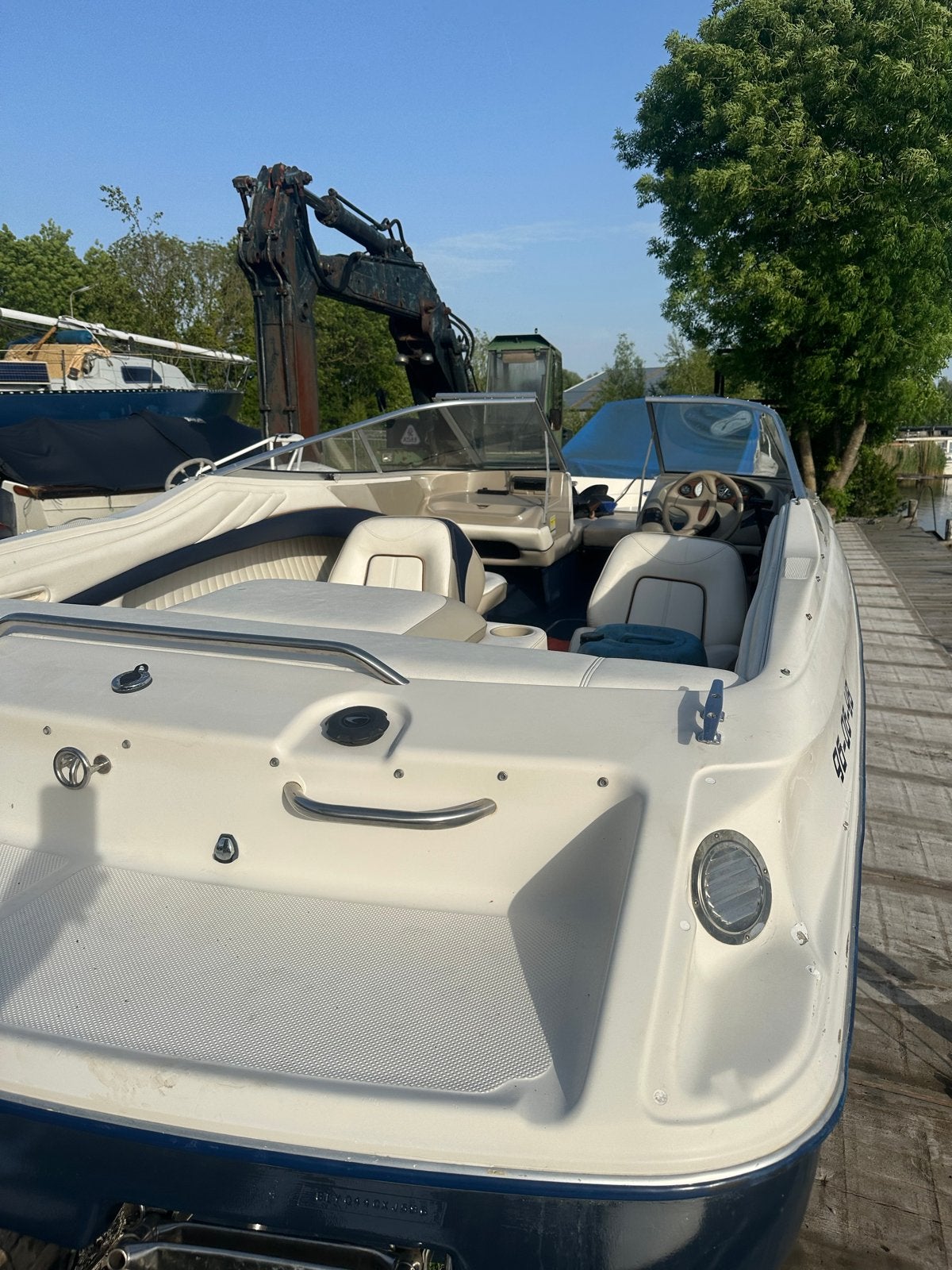 Bayliner 2052 lCapri - Perfect voor watersport met trailer, Gebruikt, Binnenboordmotor, 120 tot 200 pk, Ophalen of Verzenden
