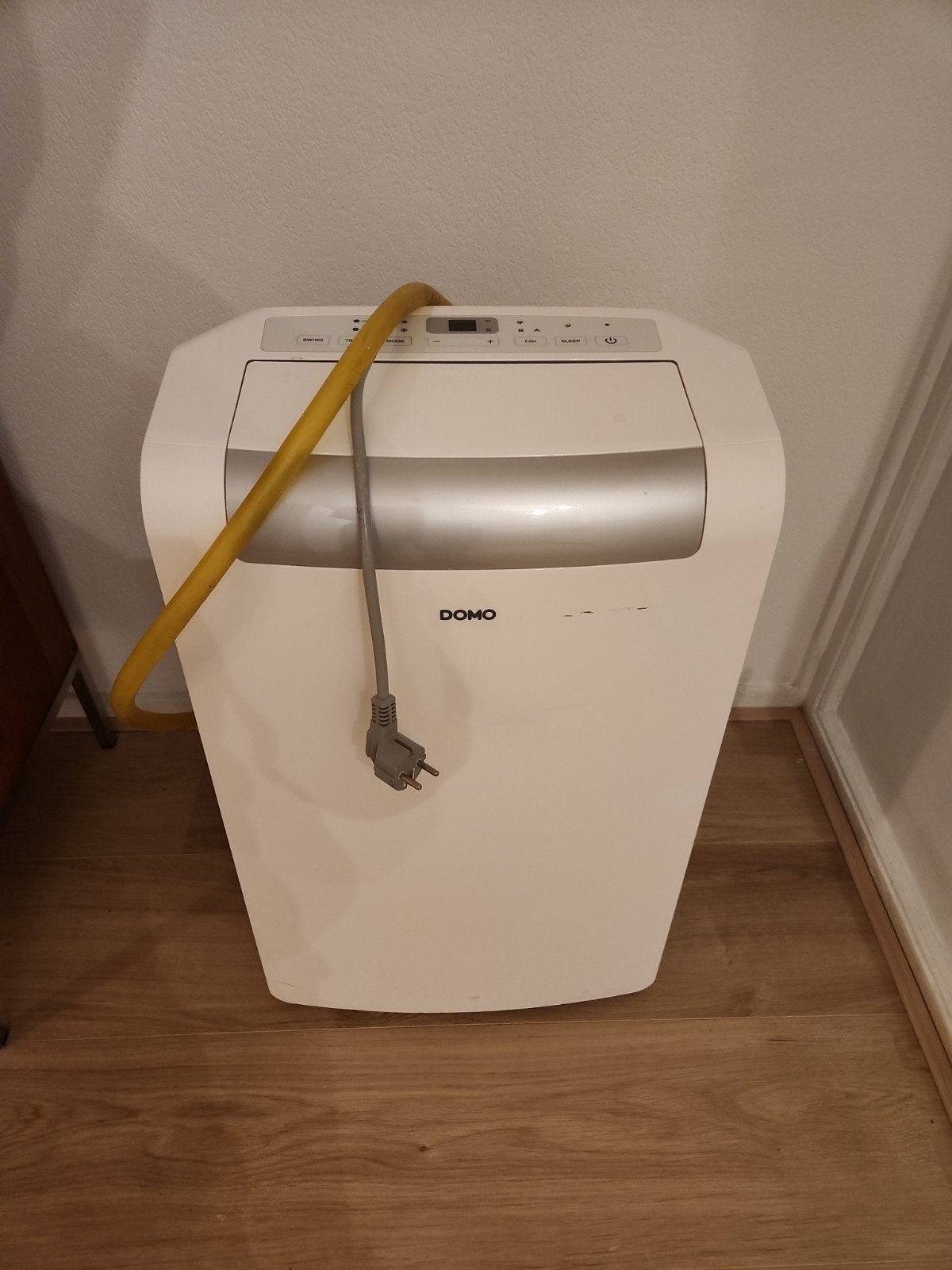 Krachtige Domo Mobiele Airco - 12000 BTU - DO324A, Ophalen, Gebruikt, Mobiele airco, 3 snelheden of meer