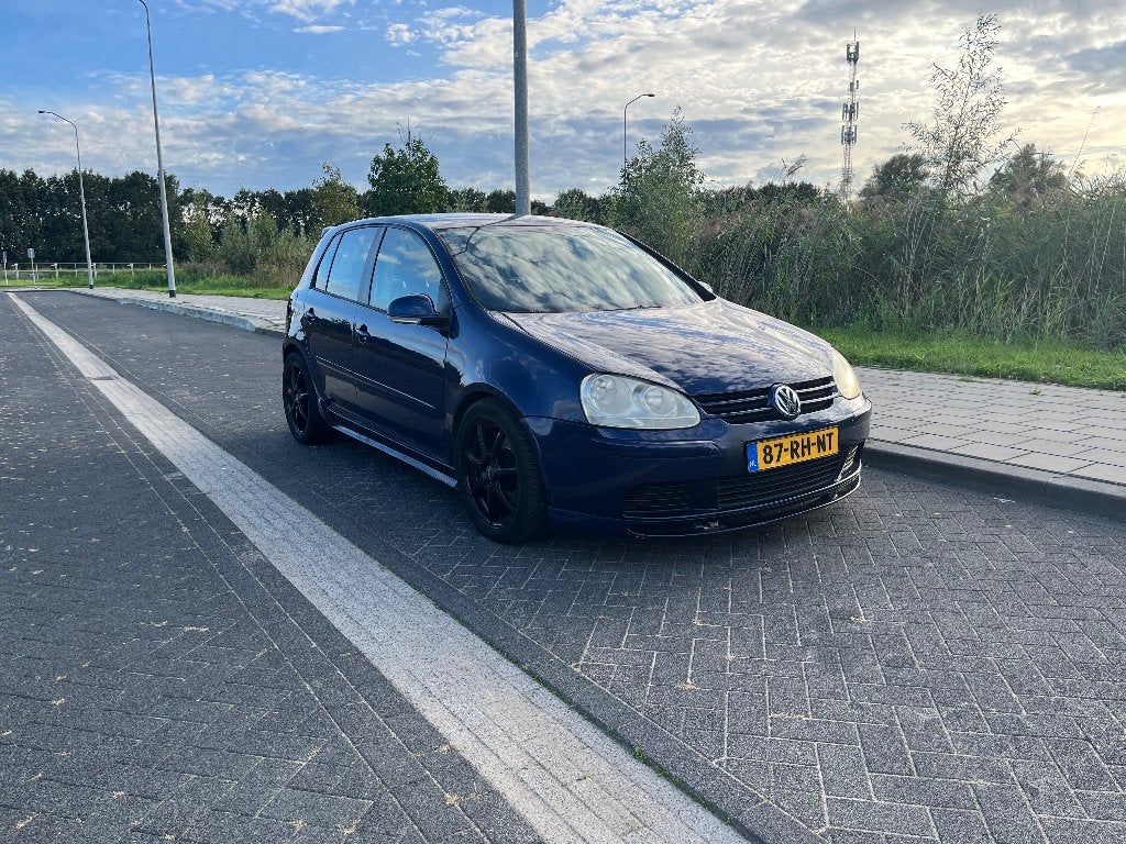 Volkswagen Golf 5, 1.6, 5D, 2005, Blauw, APK eind 2027, Auto's, Voorwielaandrijving, Stof, 4 cilinders, Blauw
