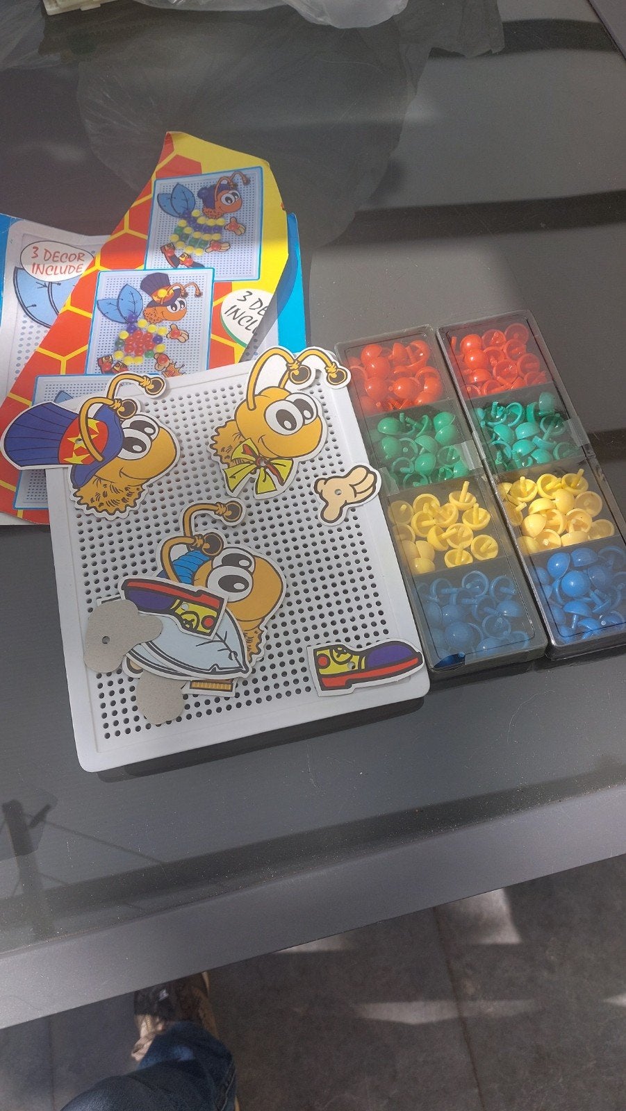 Vintage Bijen Prikbord Spel met Prikkers en Decoraties, Ophalen of Verzenden, Gebruikt, Knutselen