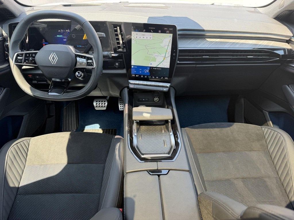 Renault Rafale E-Tech 4x4 plug-in hybrid 300 esprit Alpine /, Auto's, Renault, Automaat, Gebruikt, 1199 cc, Wit