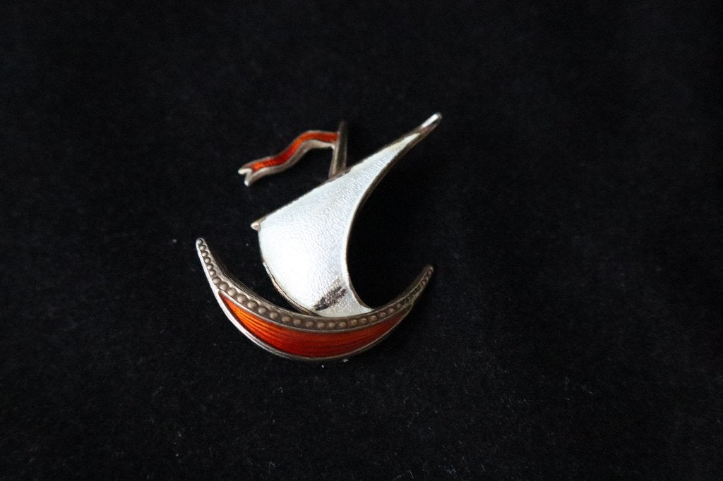 Vintage Ivar Holth Noorwegen zilver Vikingschip broche, Antiek en Kunst, Ophalen of Verzenden, Dames, Ivar Holth
