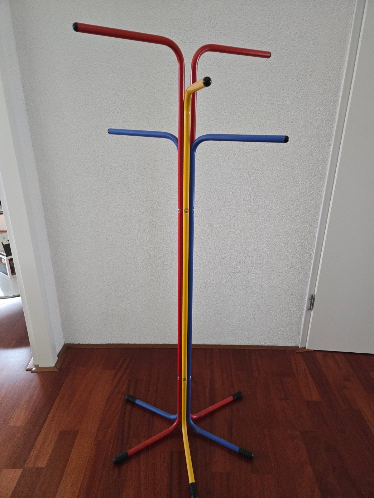 IKEA PLAGG staande kapstok, Memphis-stijl, Tord Björklund, Ophalen, Gebruikt, Metaal, Staande kapstok