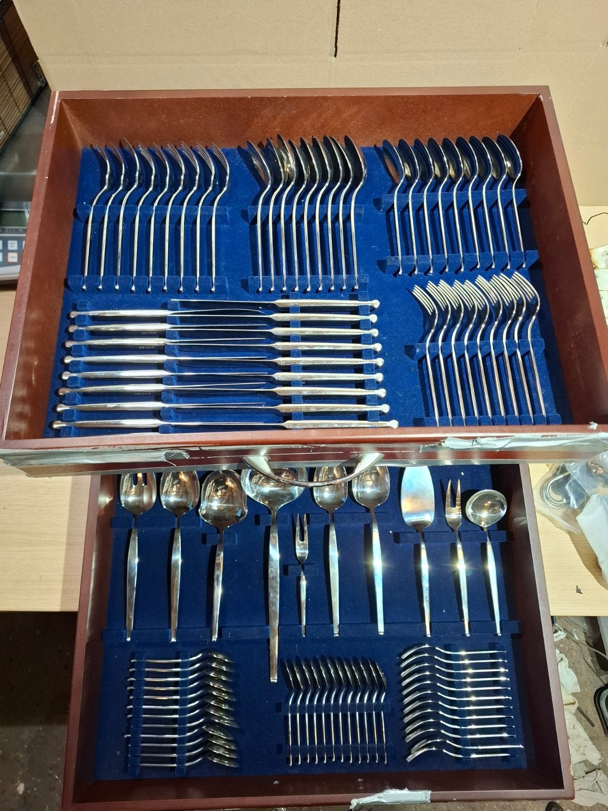 Gero Zilmeta 18/8 Bestekset in Houten Cassette, Ophalen