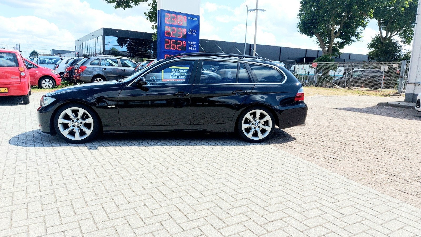 Nap!!BMW 325 i Touring High Excutive bomvolle opties!!, Auto's, BMW, Automaat, Achterwielaandrijving, 1600 kg, 3-Serie
