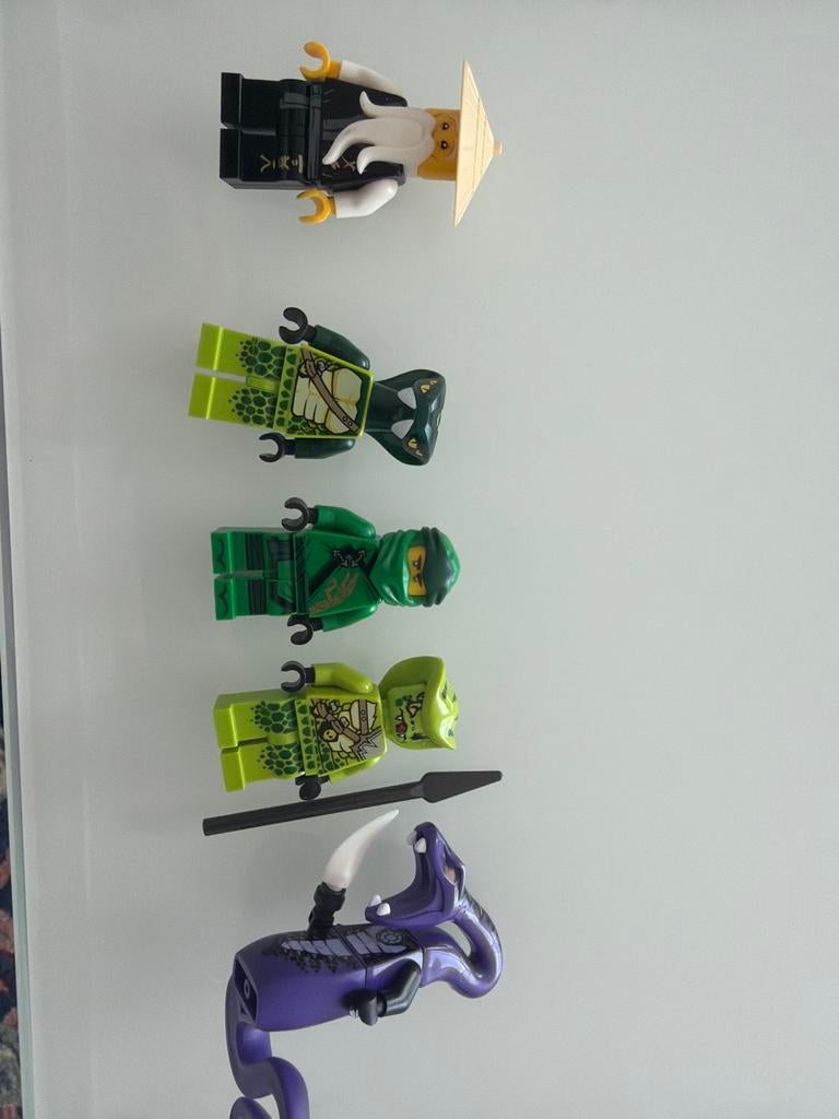 Ninjago Pythor, Slangen, Lloyd en Wu - Perfecte Staat, Ophalen of Verzenden, Zo goed als nieuw, Overige merken