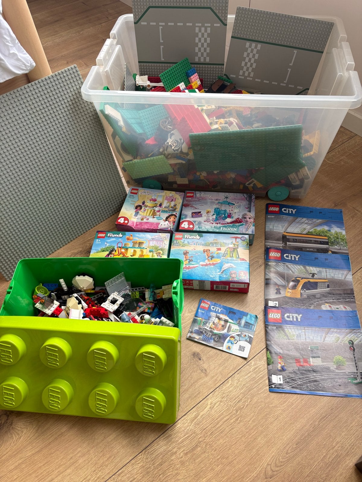 Grote partij LEGO met diverse sets en grondplaten, Ophalen, Gebruikt, Lego, Friends