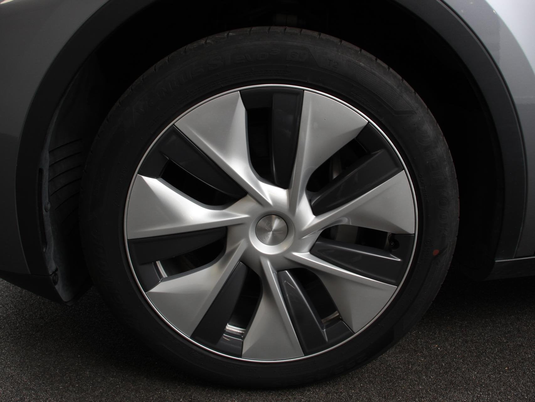 Tesla Model Y Long Range AWD 75 kWh Climate control Adaptiev, Auto's, Automaat, Gebruikt, 495 min, 347 pk
