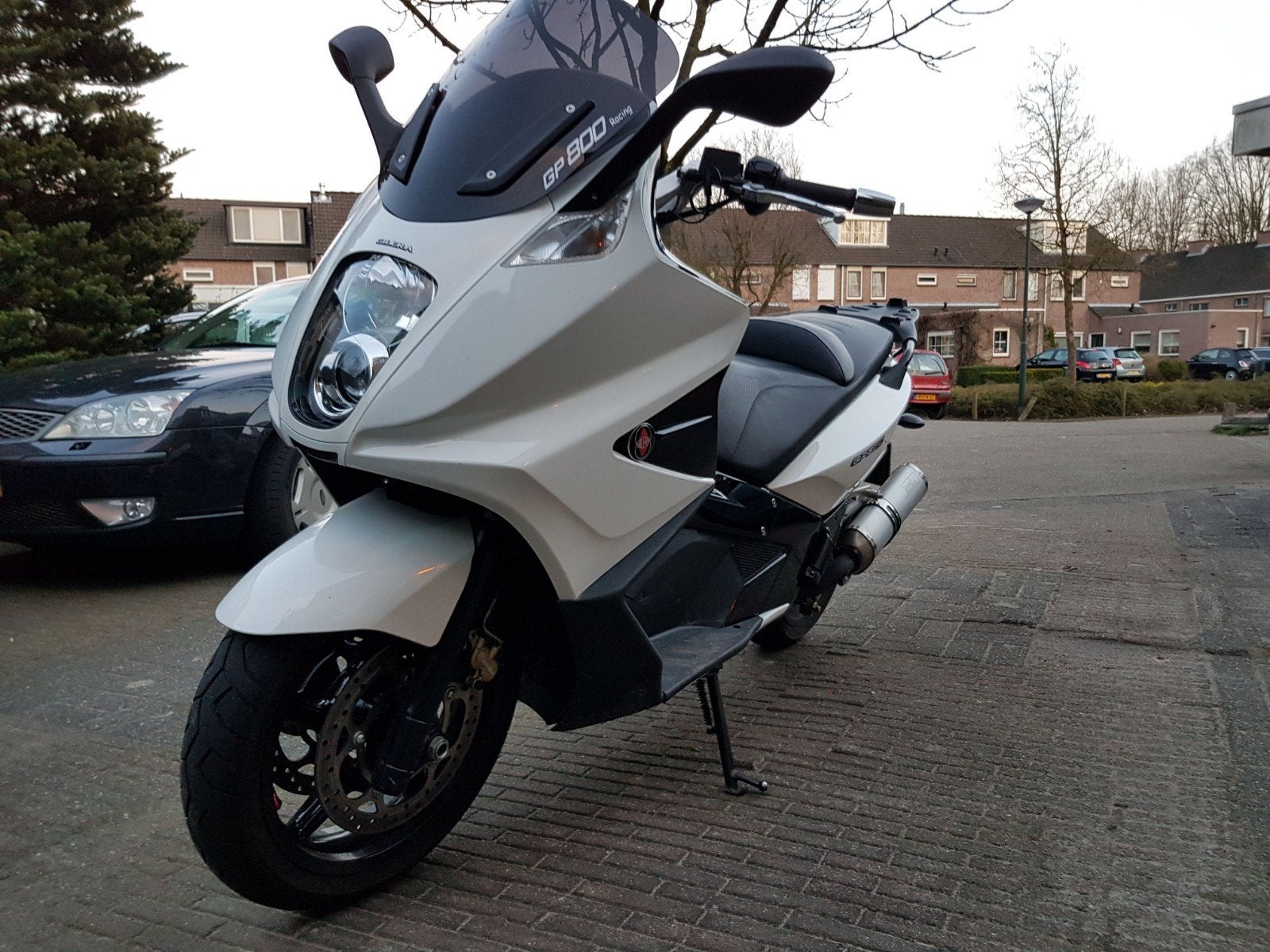 Gilera gp800 in onderdelen, Verzenden