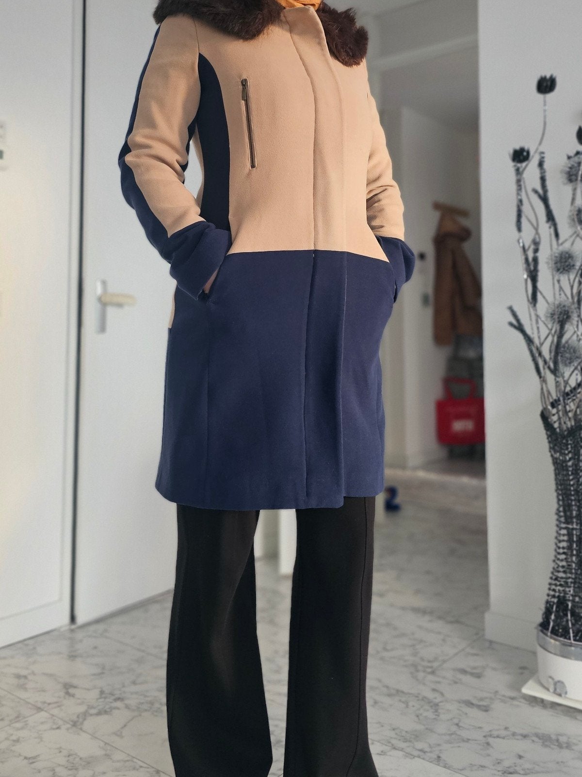 Tekbir winterjas met capuchon, maat 40, bijna nieuw, geen pr, Kleding | Dames, Ophalen of Verzenden, Zo goed als nieuw, Maat 38/40 (M)