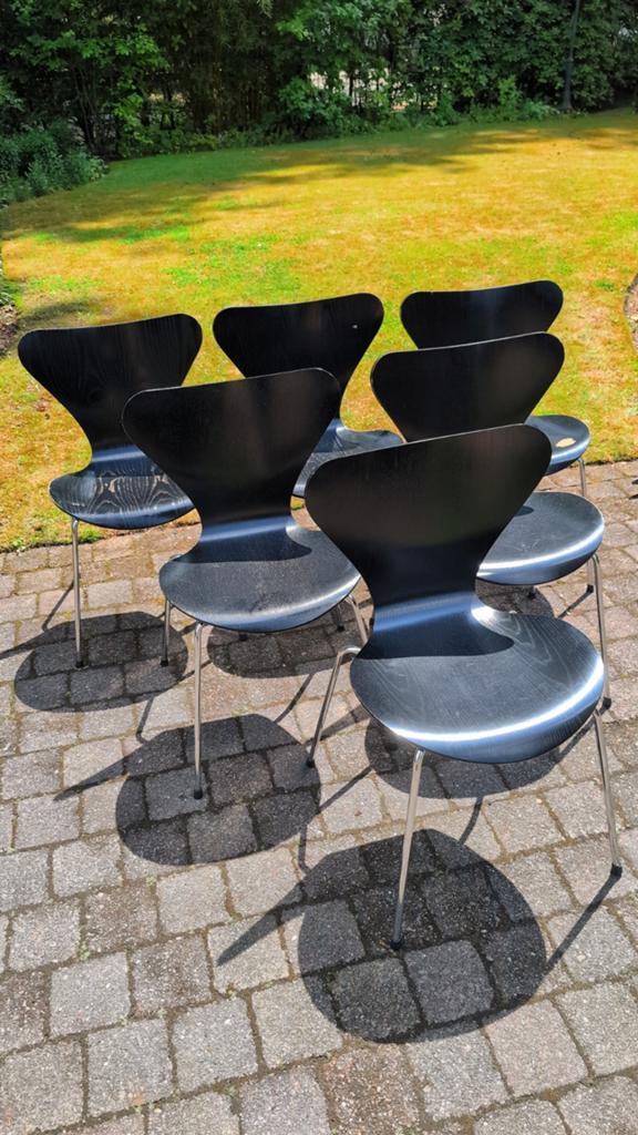 6 stuks Fritz Hansen vlinderstoel zwart, Huis en Inrichting, Ophalen, Zwart