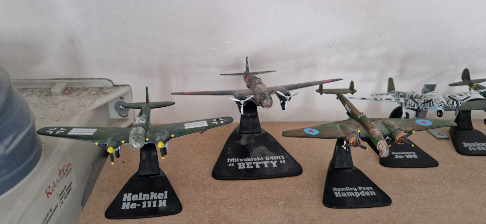 11 stuks modelvliegtuigen WOII bommenwerpers merk: Atlas, Overige merken, 1:72 tot 1:144, Gebruikt, Ophalen of Verzenden
