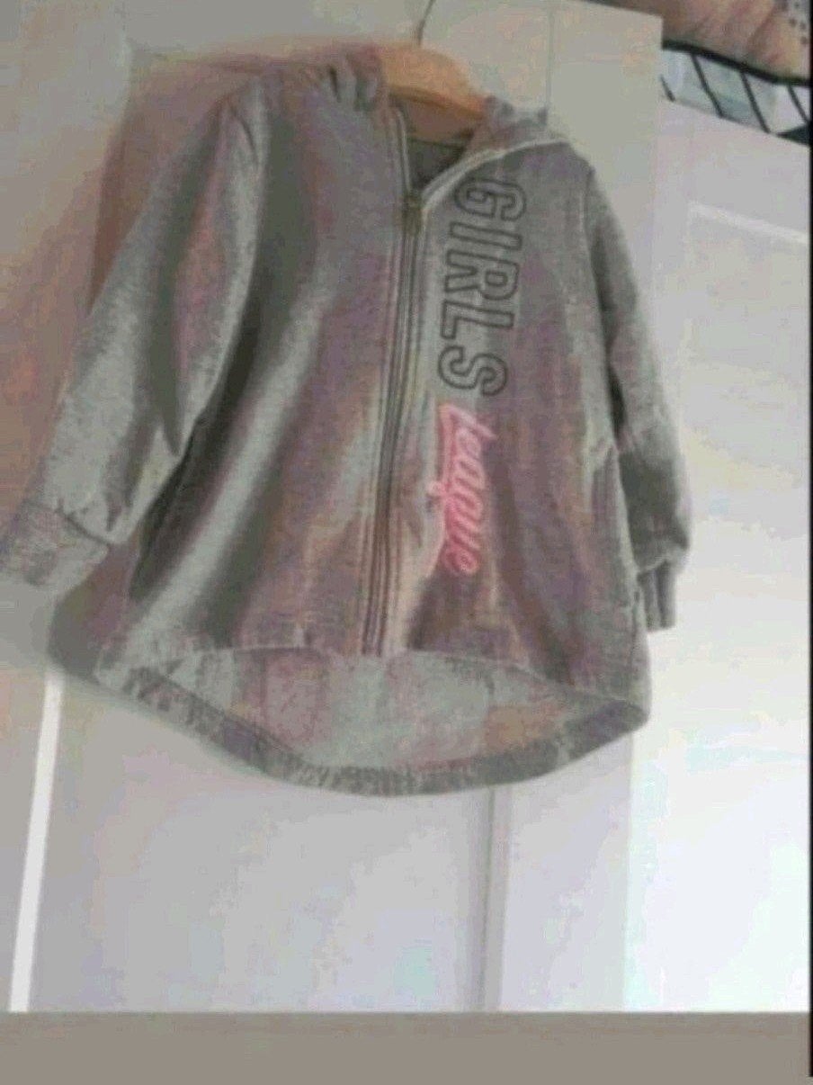 Grijs eenhoorn vest maat 104, Ophalen of Verzenden, Zo goed als nieuw, Meisje, Trui of Vest