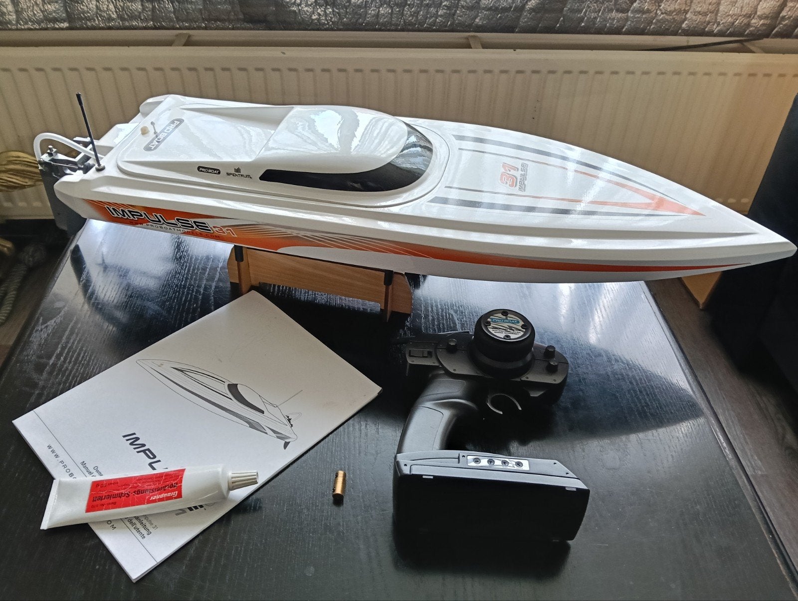 rc speedboot Proboat impulse 31, Ophalen of Verzenden, Gebruikt, Groter dan 1:32, Overige merken