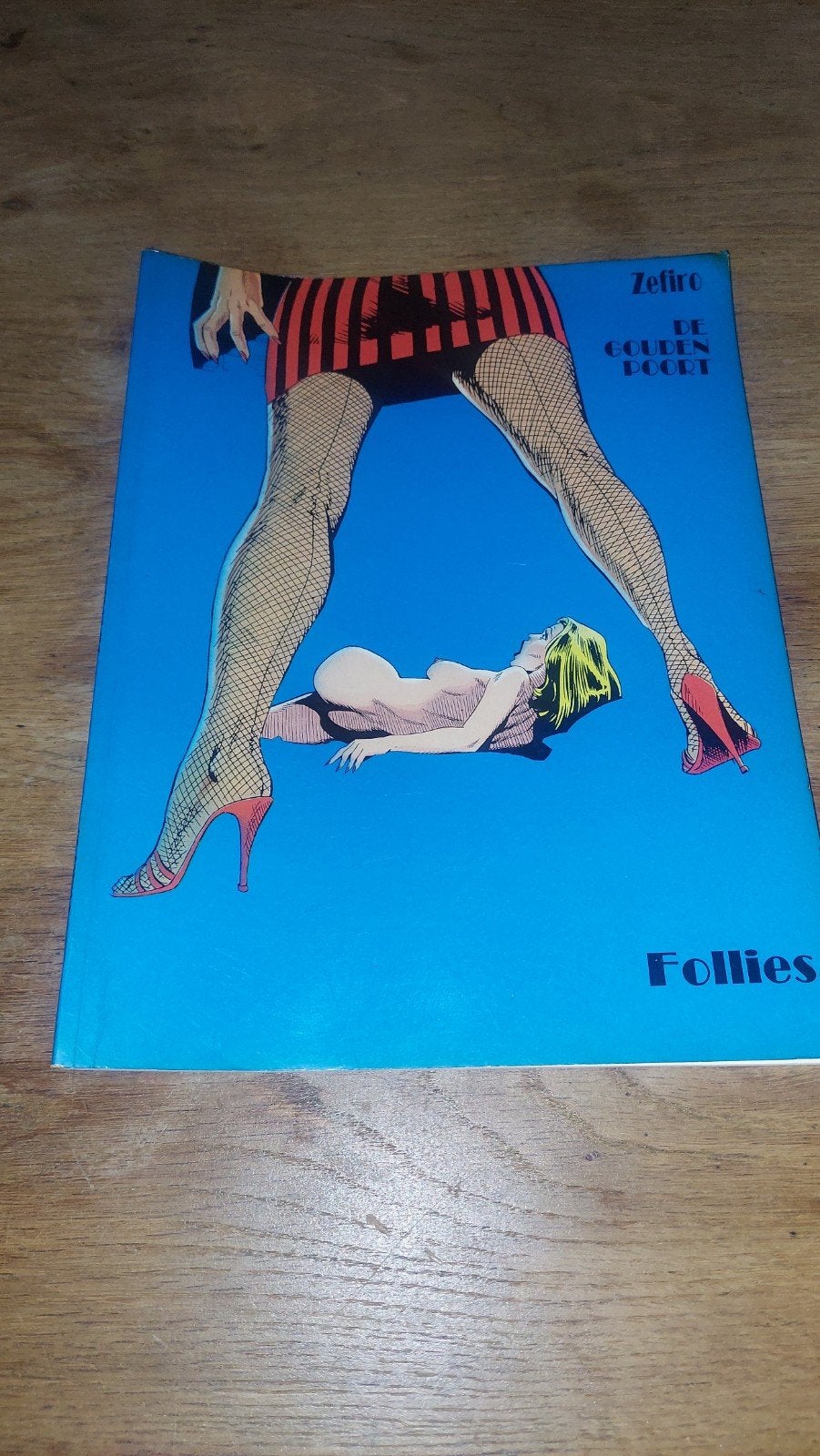 Follies 4 stuks., Meerdere stripboeken, Verzenden, Gelezen