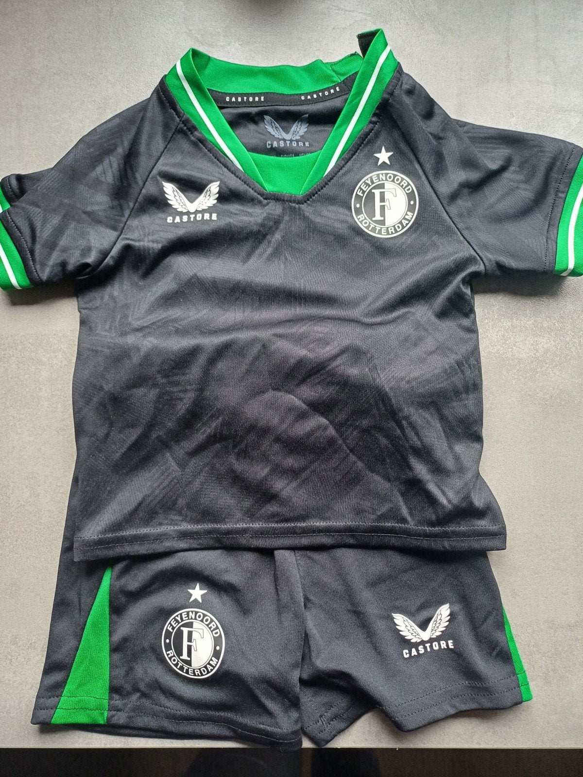 Feyenoord Babysetje, Castore, Jongetje of Meisje, Ophalen of Verzenden, Zo goed als nieuw