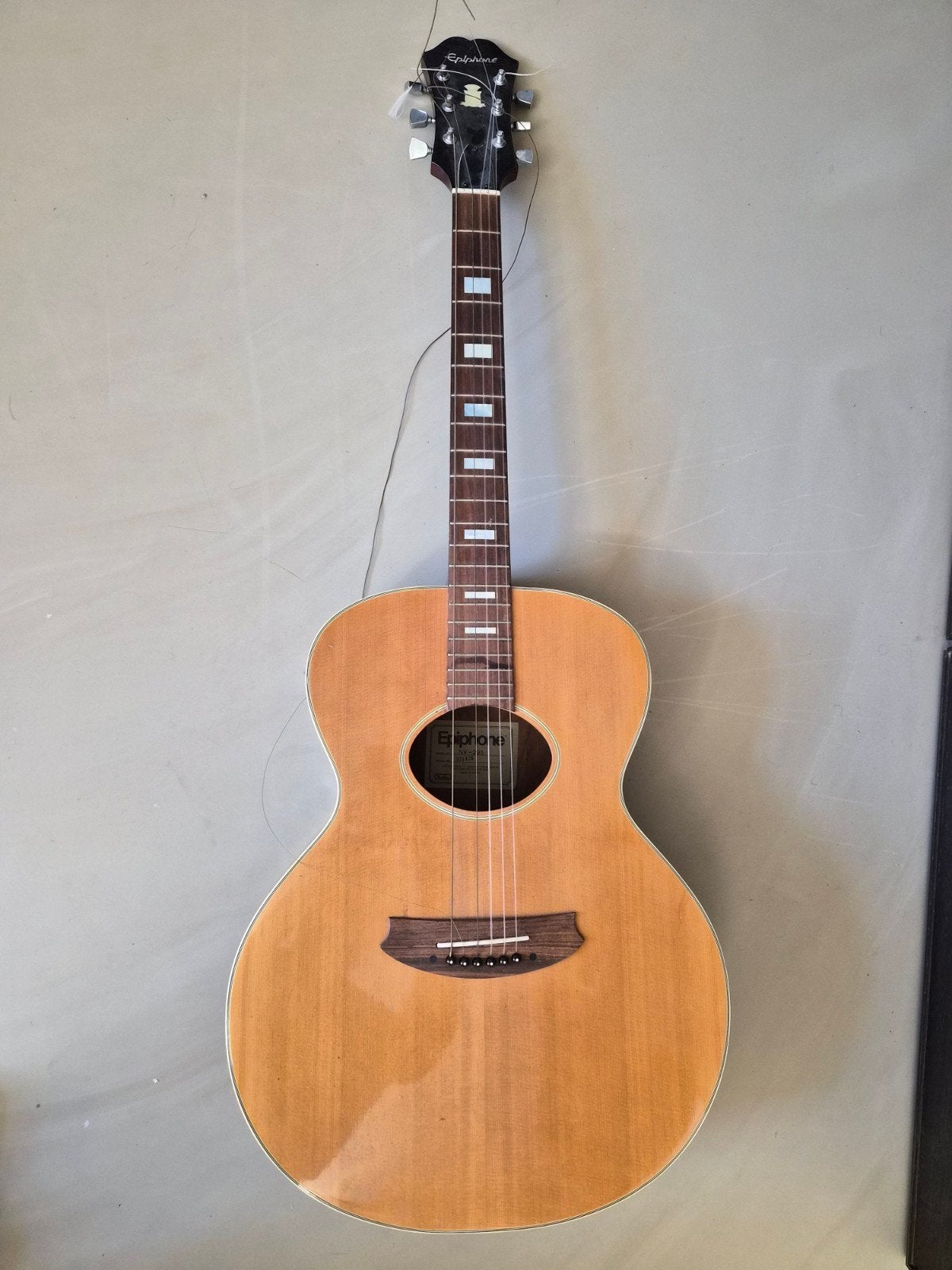 Epiphone NV-295 Akoestische Gitaar - Vintage Model, Muziek en Instrumenten, Snaarinstrumenten | Gitaren | Akoestisch, Ophalen