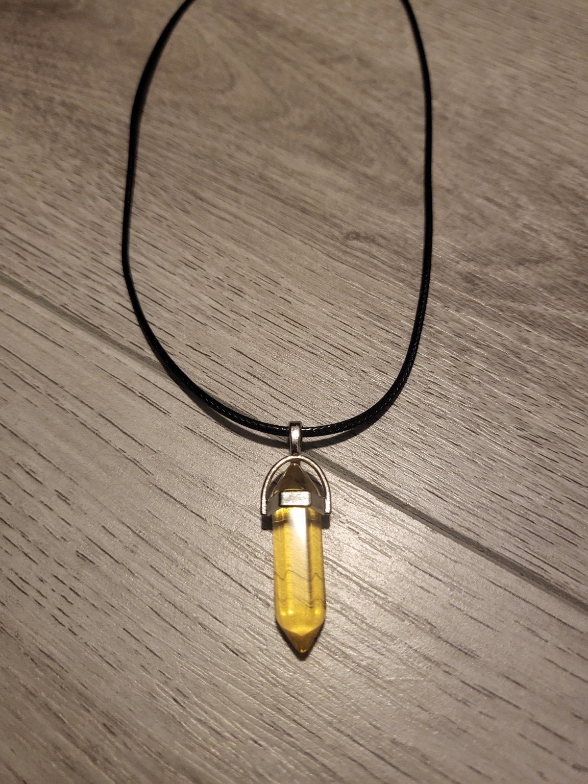 Nieuwe Ketting met Gele Kristal Hanger, Overige materialen, Geel, Nieuw, Ophalen of Verzenden