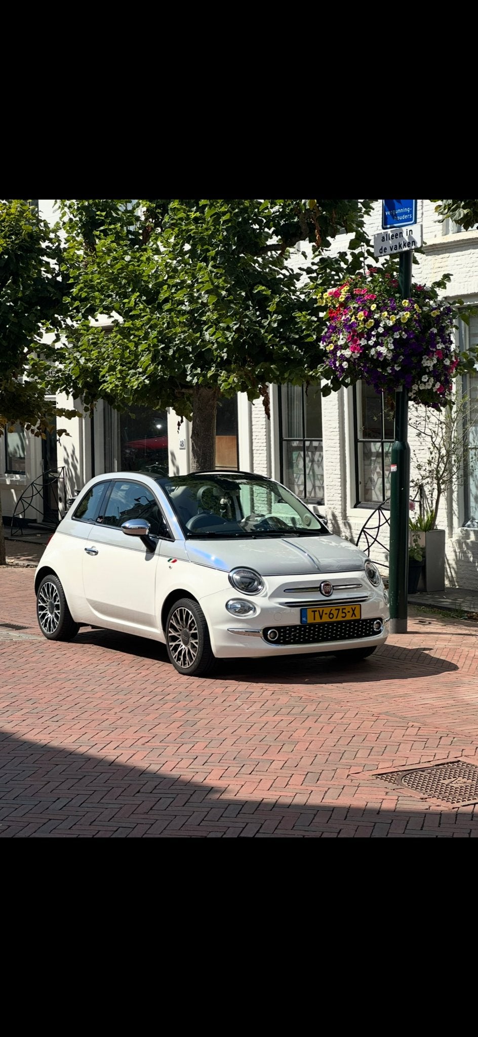 Fiat 500C 0.9 80pk Turbo Twinair 2018 Wit, Auto's, Fiat, 31 €/maand, Cabriolet, Wit, Origineel Nederlands