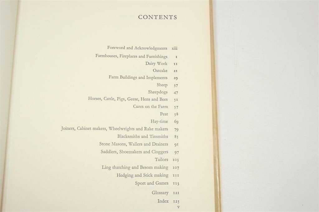 Life & Tradition in the Yorkshire Dales — Volkskunde, Ophalen of Verzenden, Gelezen, Europa