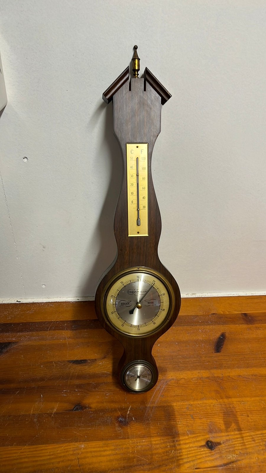 Oude Barometer, Ophalen