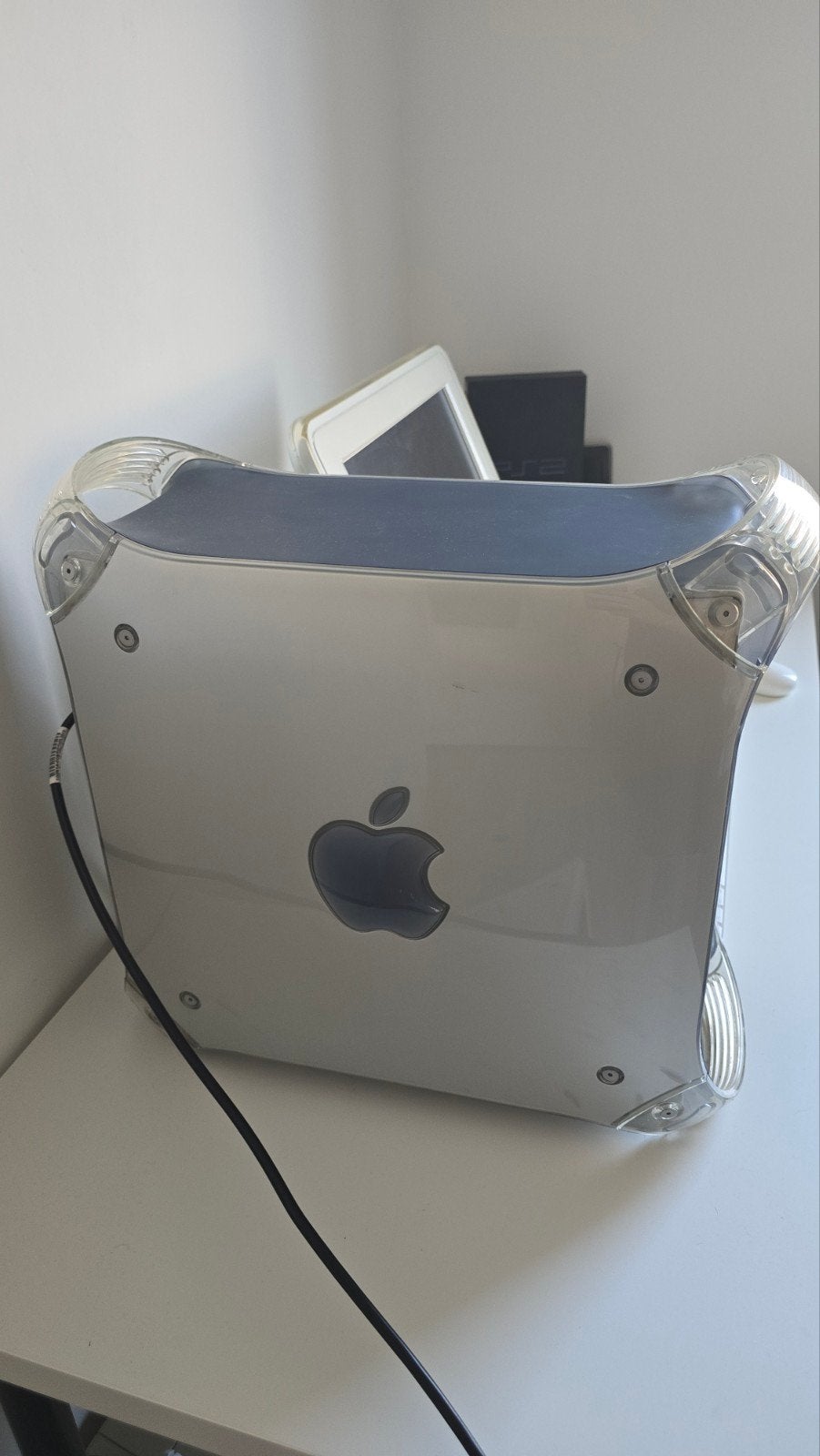Foto 13 van Complete Vintage Apple Power Mac G4 Set (400 MHz, Dual HDD..