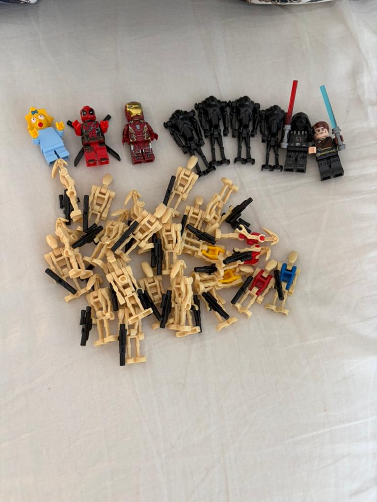 Lego Minifigures Star Wars 50+ figures, Verzenden, Zo goed als nieuw