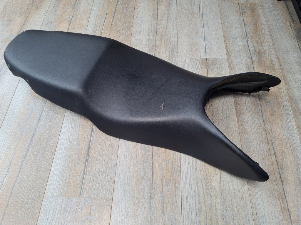 VFR 800 FI 1998/2001 Zadel, Ophalen, Gebruikt