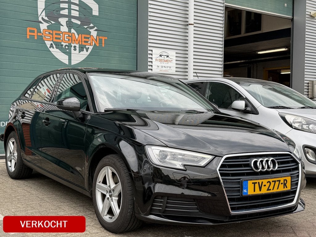 Audi A3 Sportback 30 TFSI Pro Line / 85.000km NAP / Navigati, Stof, Gebruikt, Euro 6, 1165 kg