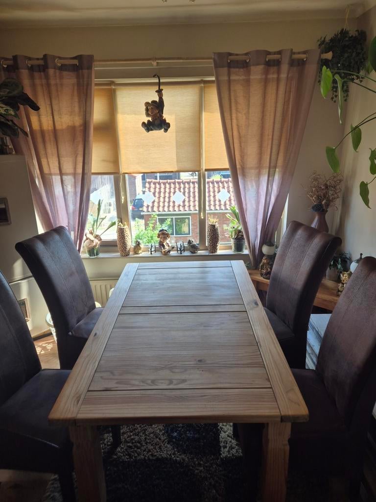 Mexicaans grenen eettafel met 4 nieuwe stoelen, Huis en Inrichting, Tafels | Eettafels, Ophalen, Gebruikt, 100 tot 150 cm, 50 tot 100 cm