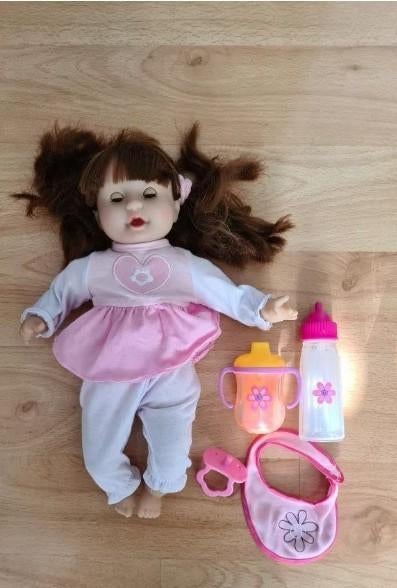 Melissa & Doug - Babypop - Brianna, Ophalen of Verzenden, Zo goed als nieuw, Babypop