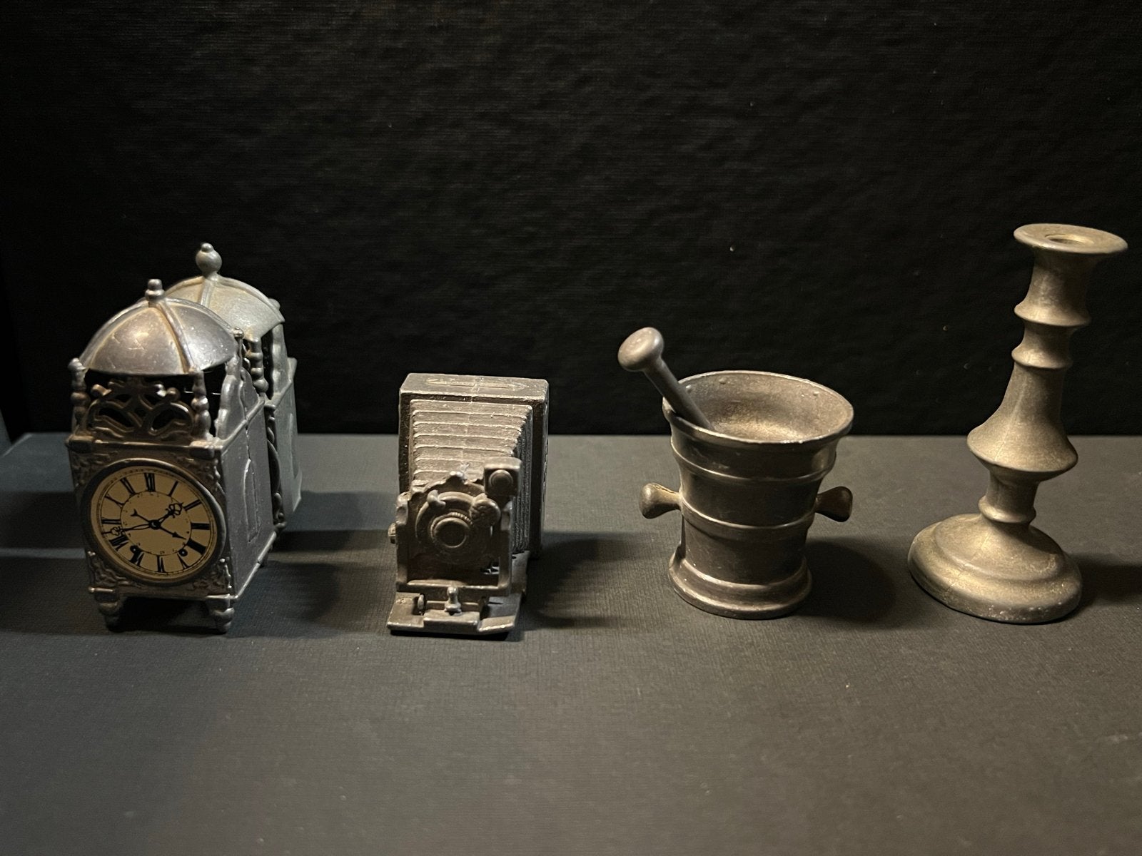 Verzameling van 25 Miniatuur Antieke Voorwerpen, Ophalen of Verzenden, Gebruikt